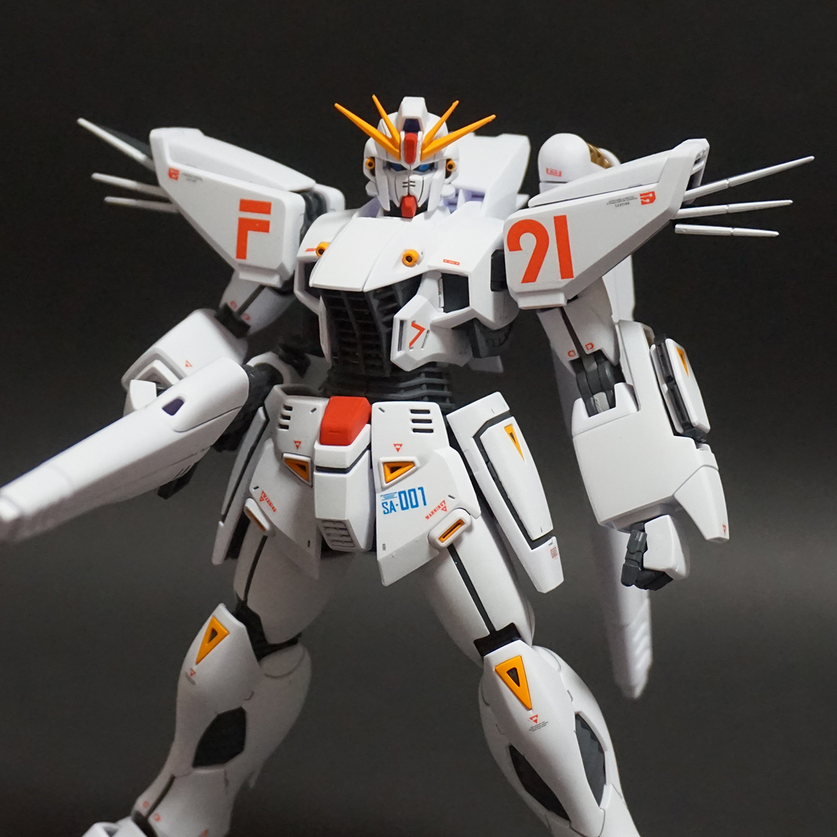 富野由悠季の世界」 会場限定ガンプラ MG ガンダムF91 Ver.2.0 