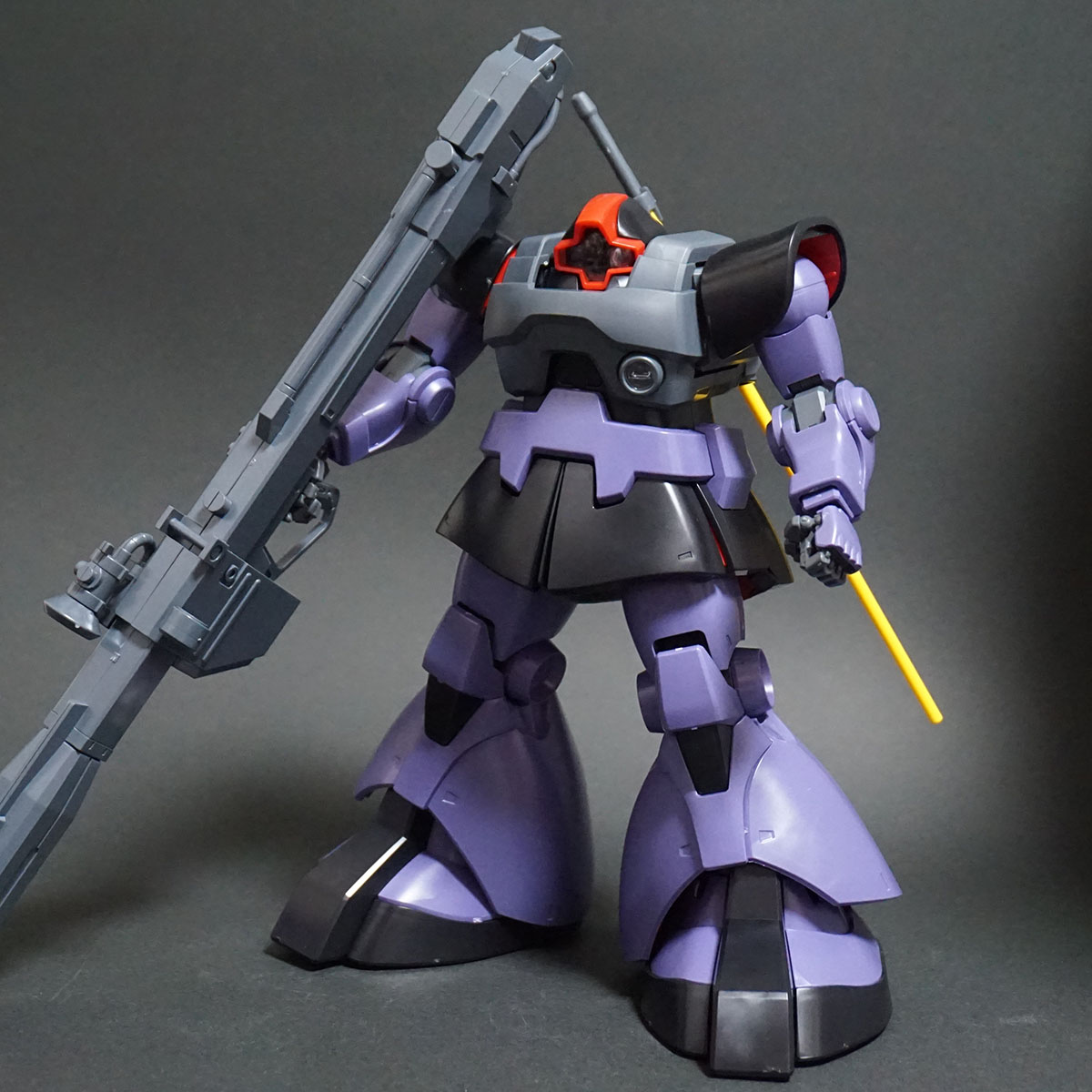 塗装済完成品]MG 1/100 MS-09RS シャア専用リック・ドム - プラモデル