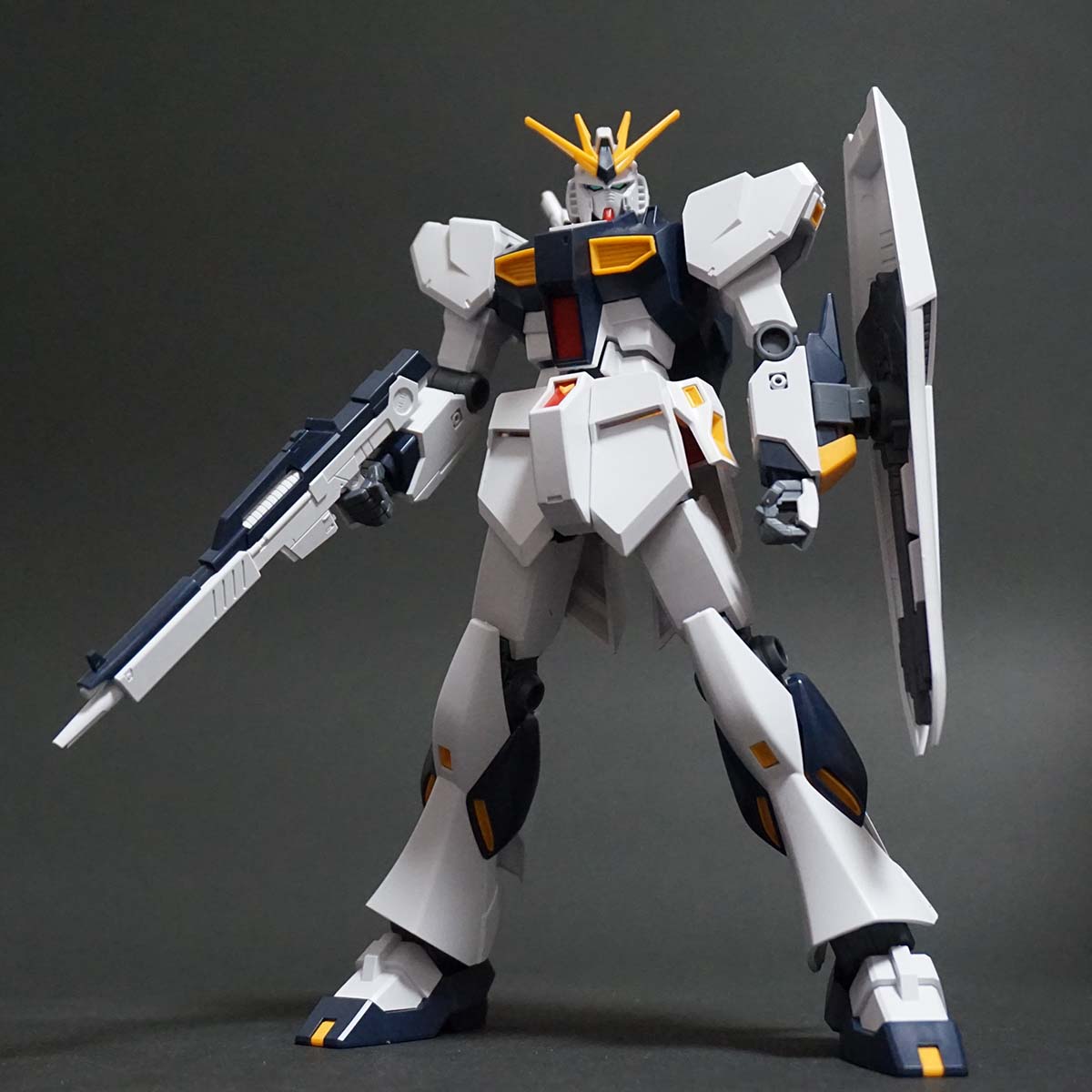 爆買い！ 1 144 EG νガンダム ガンプラ 完成品 fawe.org