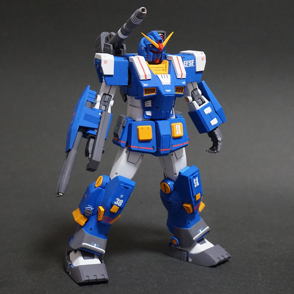 MG1/100 フルアーマーガンダム ブルーカラーver. プレミアムバンダイ 