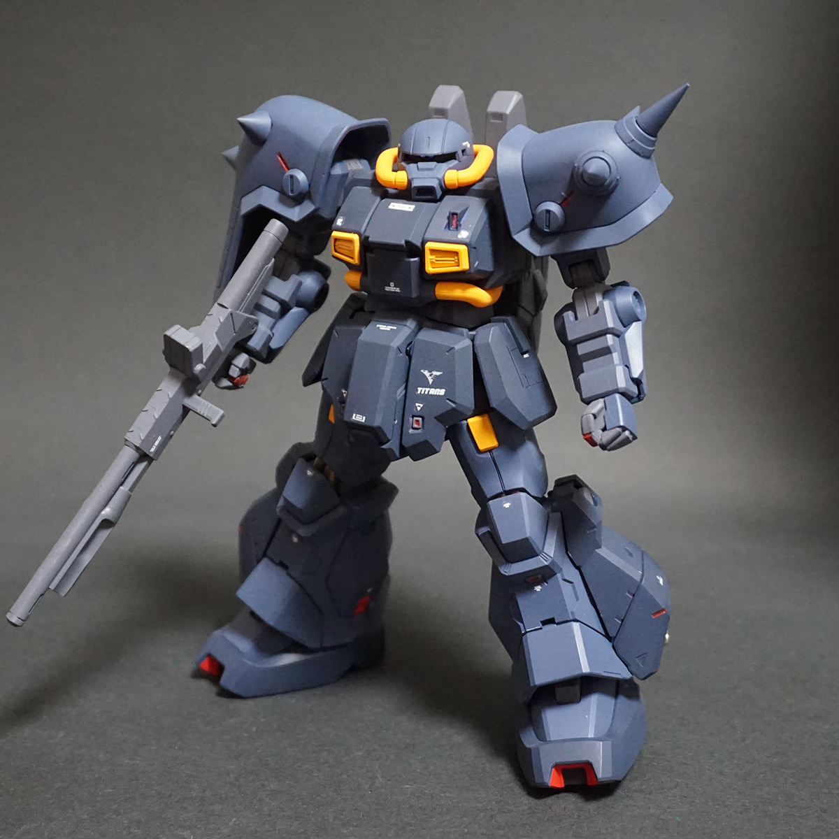 HGUC 1/144 ホビーハイザック 塗装完成品 改造 - プラモデル